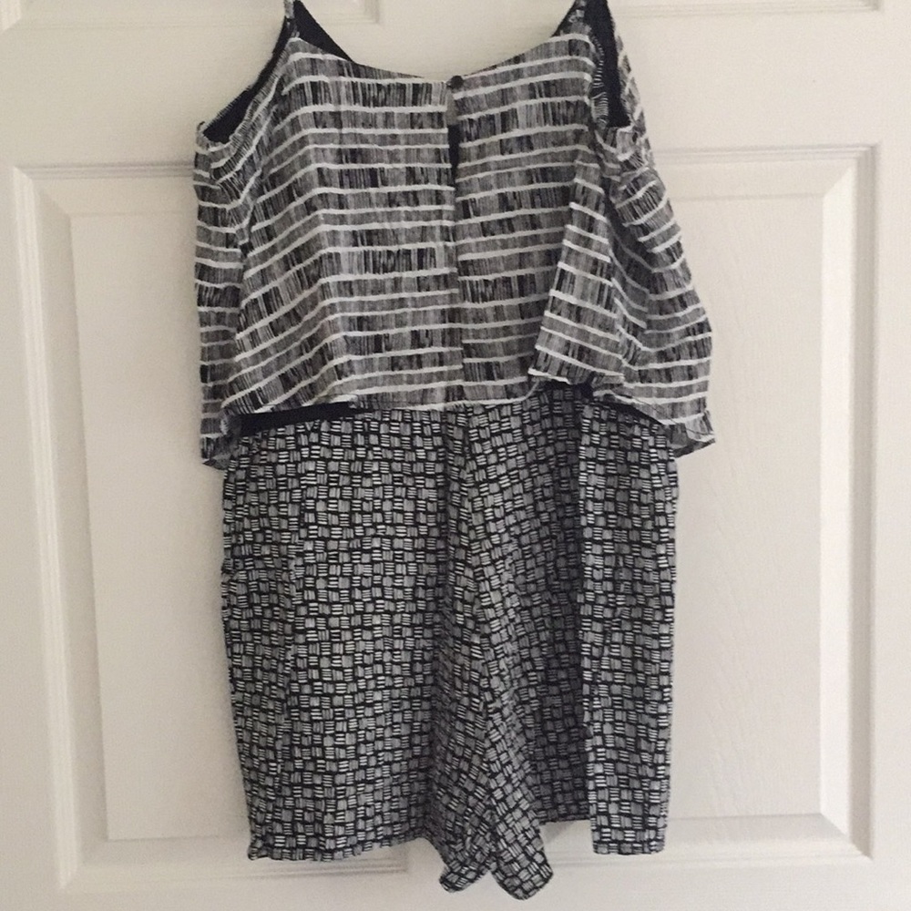 Romper - Picture 2 of 2